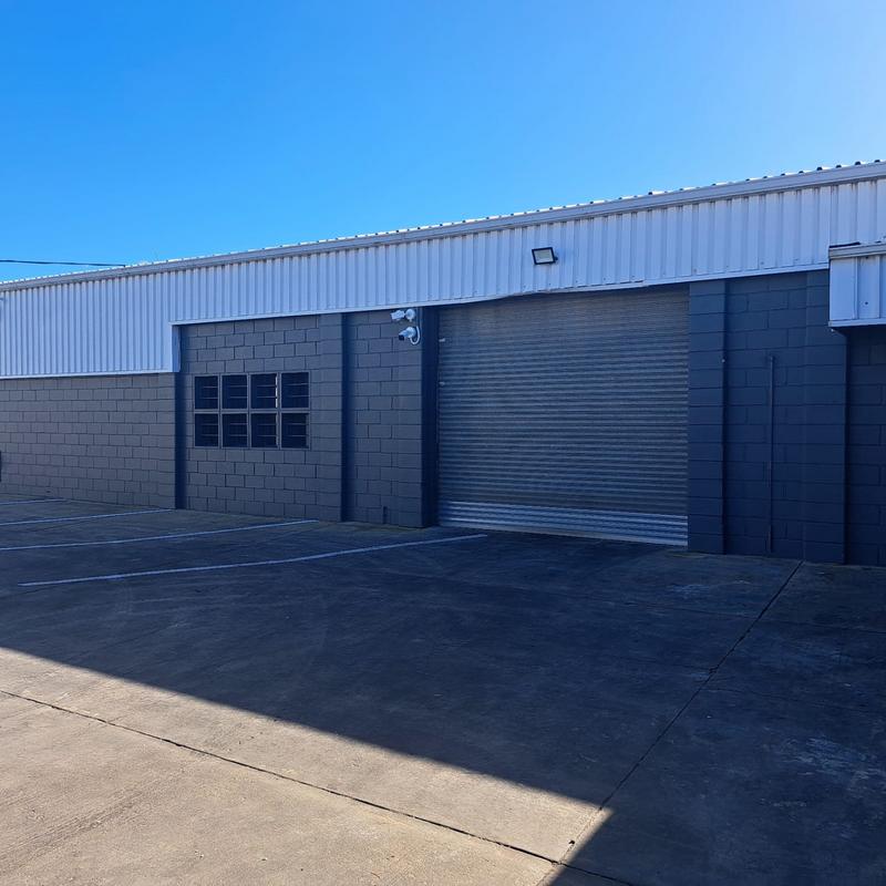 To Let Commercial Property for Rent in Walmer Eastern Cape